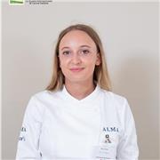 Diplomata ad alma con esperienza di 4 anni tra Italia e Francia, offro lezioni personalizzate per ogni appassionato del mestiere